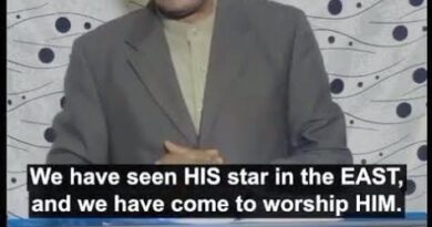 Reverend Paul Tioluwani (Lesekese) delivering a sermon about faith and miracles