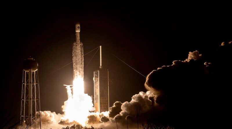 SpaceX Falcon 9 rocket lifting off with the secretive X-37B military spaceplane